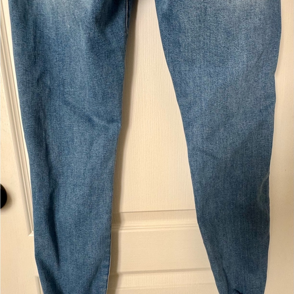 Kendall + Kylie ‘The Ultra Babe Skinny’ Distressed Blue Jeans Size 11/30 - Picture 11 of 14